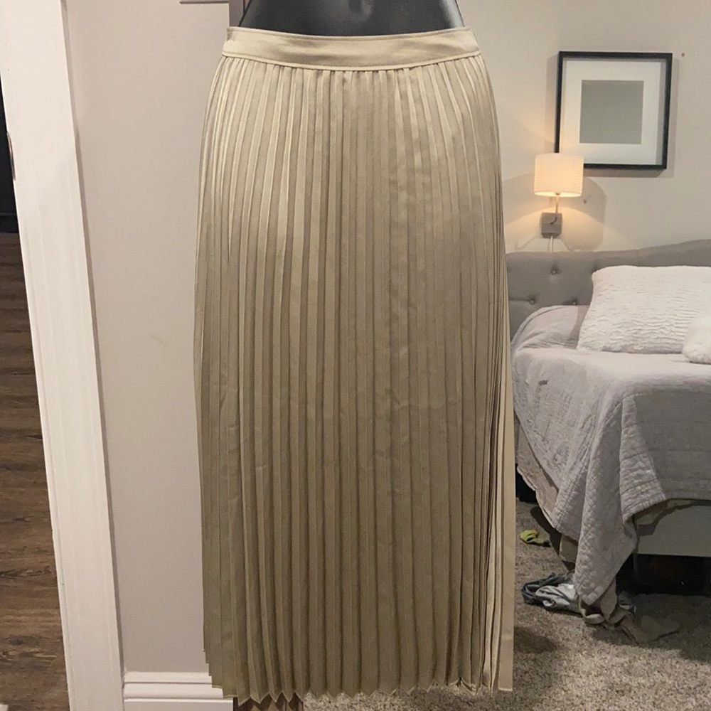 Abercrombie Sage Midi Pleated Skirt Size S